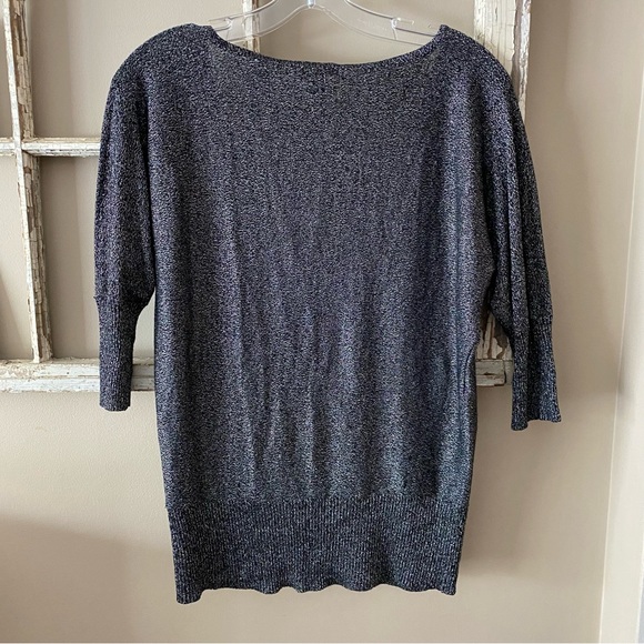 Metallic silver v neck sweater by mac & jac - Picture 6 of 6
